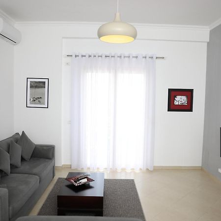 Square View Apartment Влёра Экстерьер фото